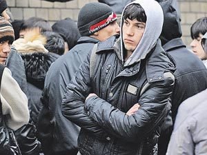 Константин Полторанин: Нам не нужны даже те гастарбайтеры, которые уже есть в стране! Константин Полторанин: Нам не нужны даже те гастарбайтеры, которые уже есть в стране!