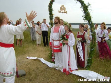 Родная Вера.Выше Кона только Род Всевышний.Свет